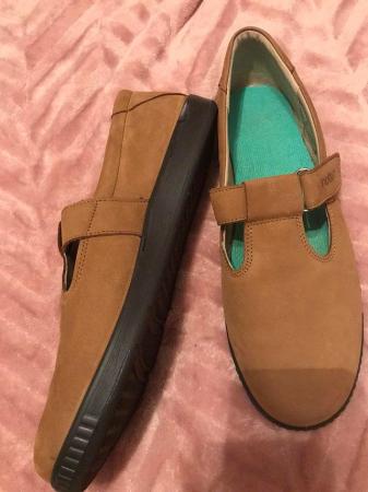 Image 2 of Hotter tan suede shoes worn once size 8