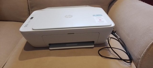 Preview of the first image of HP Printer & Scanner Desk jet 2700.