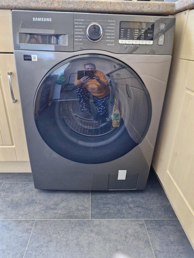 Preview of the first image of Samsung washer/dryer excellent condition.