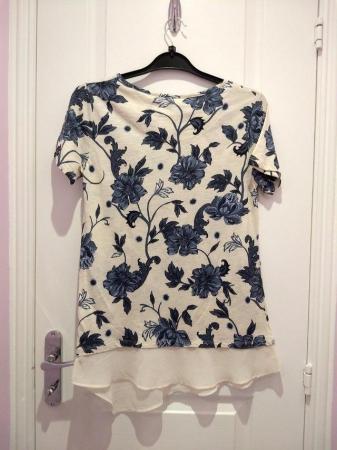 Image 9 of New Marks and Spencer Per Una UK 6 Summer Top Tunic