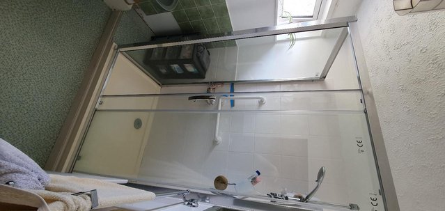 Image 1 of Double shower cubicle for sale