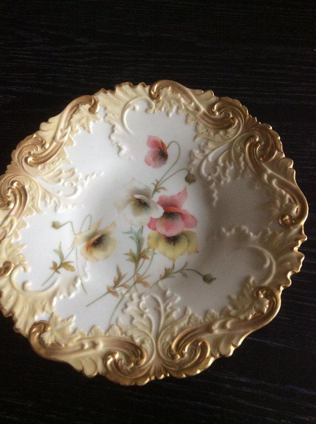 Preview of the first image of Hand painted Royal Worcester China Works Plate.