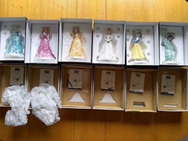 Image 1 of Royal Doulton Disney Princesses (Full Set Boxed As New)
