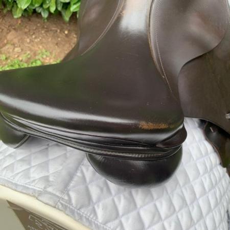 Image 19 of Kent and Masters 17.5 inch GP saddle
