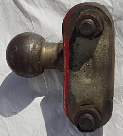 Image 3 of Standard 50mm Towing Ball C/W Fixing Bolts