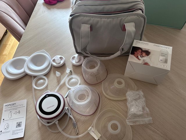 Preview of the first image of Mom cozy breast pump hospital grade.
