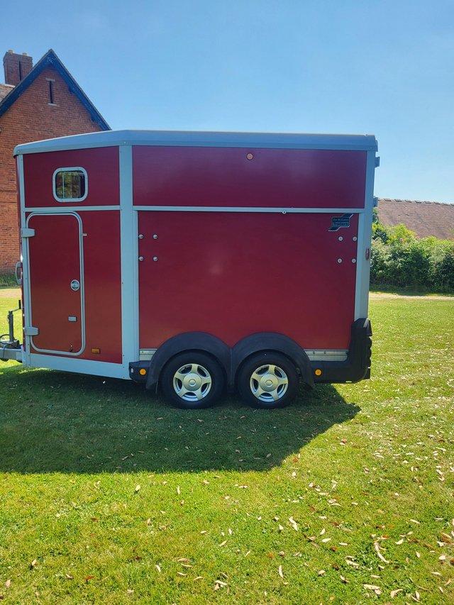 Preview of the first image of Ifor Williams Horse Trailer HB 511.