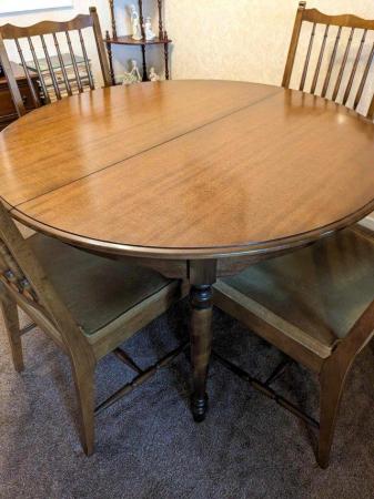 Image 3 of LOVELY STAG EXTENDING DINING ROOM TABLE 4 STAG CHAIRS ONO