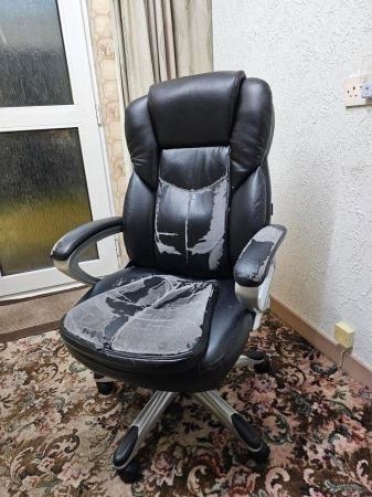 Image 2 of FREE comfortable office chair.