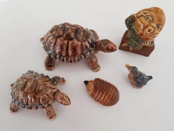 Image 3 of Collection of Five Small China Animals/Objects