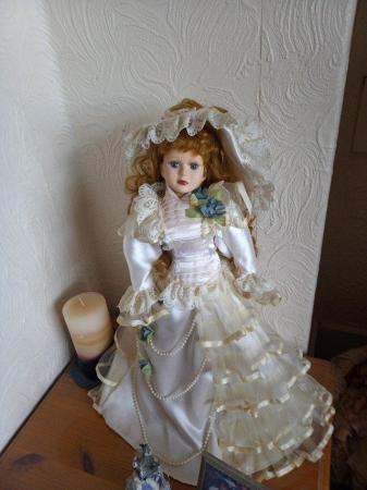 Image 2 of 5 Antique dolls in good condition