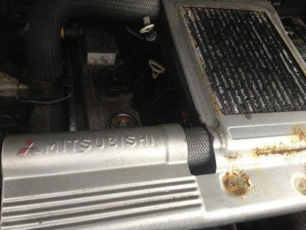 Image 3 of MITSUBISHI 4X4 ENGINE AND BOX 2.8 T/DIESEL CODE 4M40 IN VGC