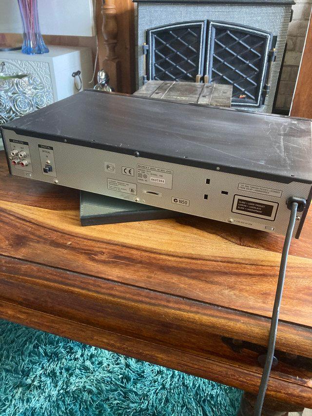 Preview of the first image of Sony Mini Disc Deck model MDS-JE480.
