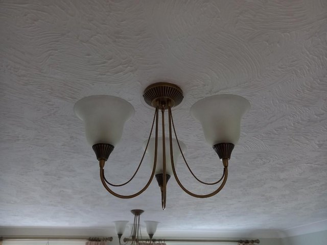 Preview of the first image of FREE CEILING LIGHTS BARGAIN.