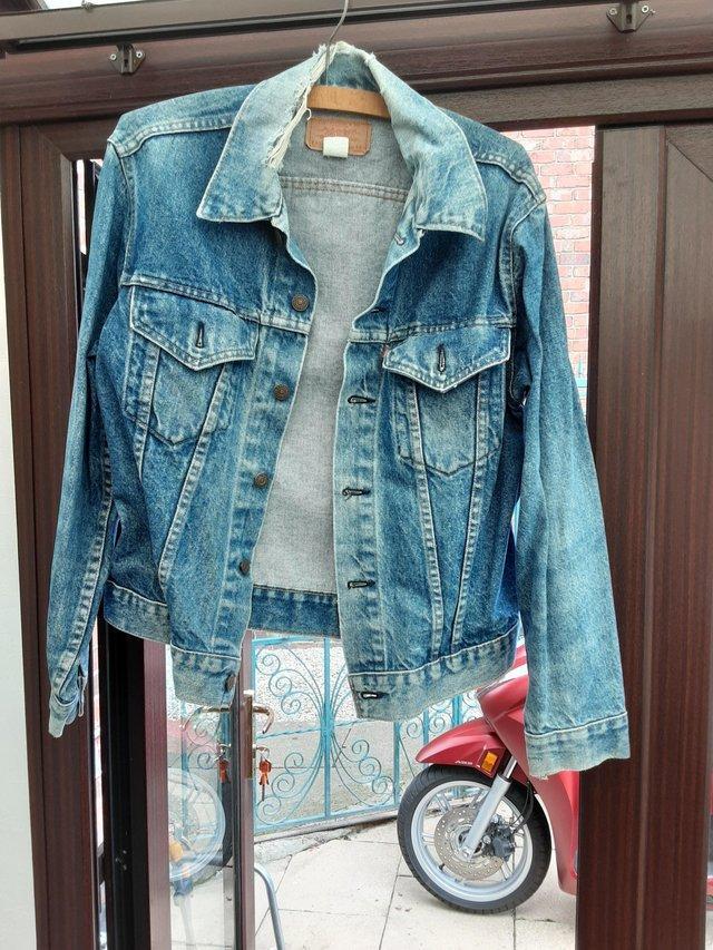 Preview of the first image of 1970s 2 pocket levis jacket made in usa.