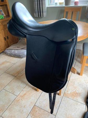 Image 2 of Ideal dressage saddle for sale 17.5 wide very Good condition