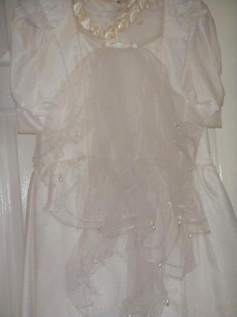 Image 1 of WEDDING DRESS IN GOOD CONDITION
