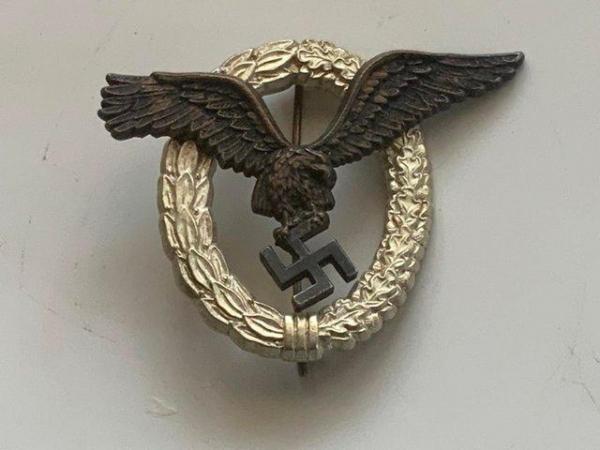 Image 1 of German pilots badge full sized condition superb