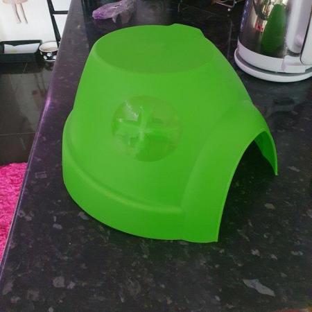 Image 2 of Plastic Igloo for Guinea Pigs, Hedgehogs & other small anima