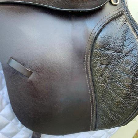 Image 7 of Kent & Masters 15.5 inch pony gp saddle