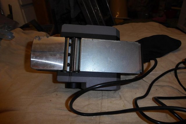 Image 2 of Jellas 240v corded electric hand planer