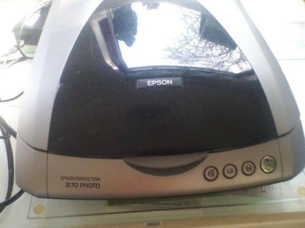 Image 3 of Epson Perfection 3170 Photo scanner