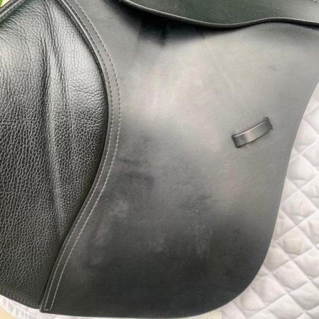 Image 2 of Kent & Masters 17.5 inch gp saddle