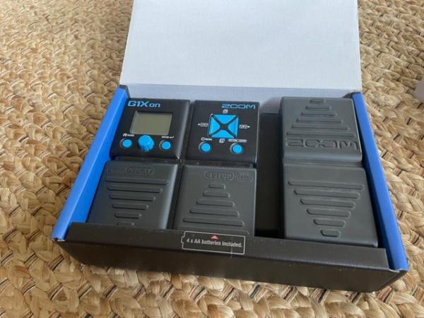 Image 3 of Zoom G1x On Guitar Effects Pedal with Expression