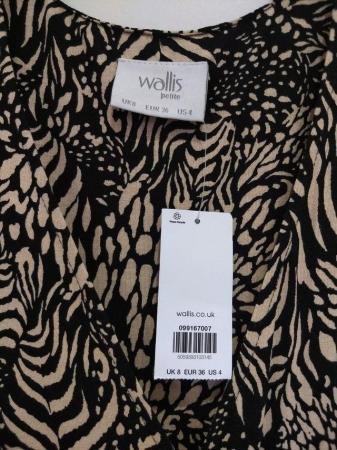 Image 23 of New with Tags Wallis Petite Wrap Dress Size UK 8