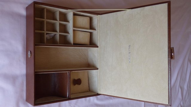 Preview of the first image of Hall & Sloane Men's Jewellery Box.
