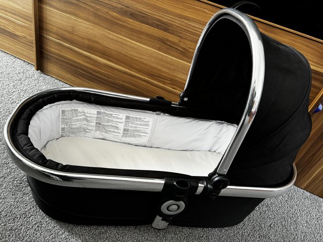 Preview of the first image of iCandy Peach3 Main Carrycot - Black Magic.