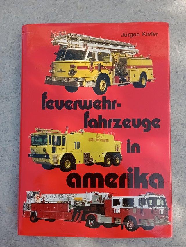 Preview of the first image of Fire Engine in the USA by jurgen kiefer.