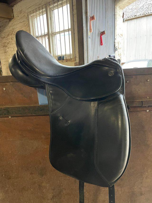 Preview of the first image of 18” wide black Kiefer Dressage saddle.
