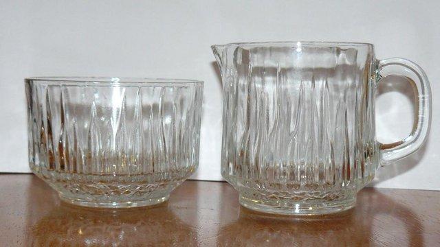 Preview of the first image of Vintage / retro 1970s Ravenhead glass jug and bowl.