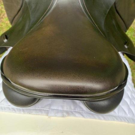 Image 17 of Kent and Masters 16.5 inch long leg saddle