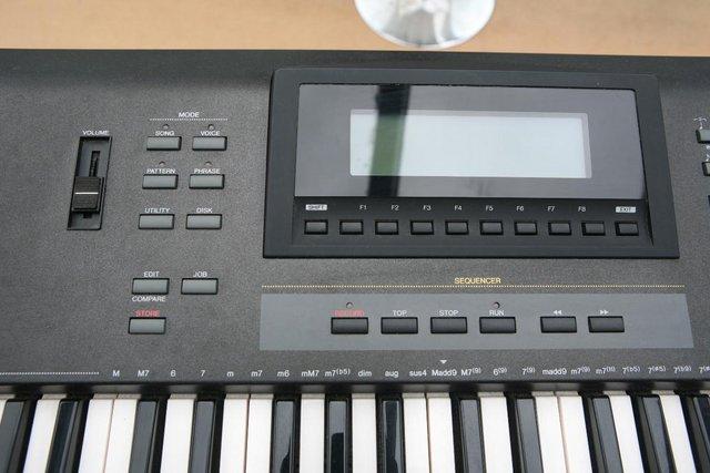 Image 3 of Yamaha QS300 music synthesiser