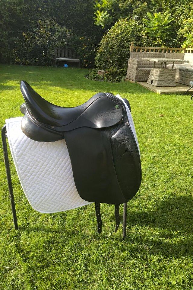 Preview of the first image of Dressage saddle - ideal Jessica shape.