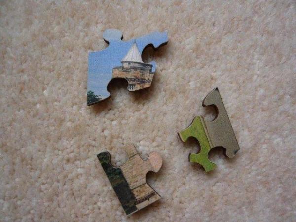 Image 2 of Jigsaw - The Royal Collection, wooden pieces