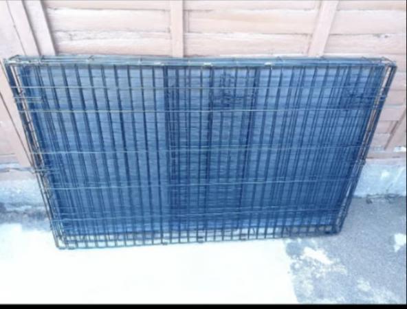 Image 3 of Extra large dog crate for sale.
