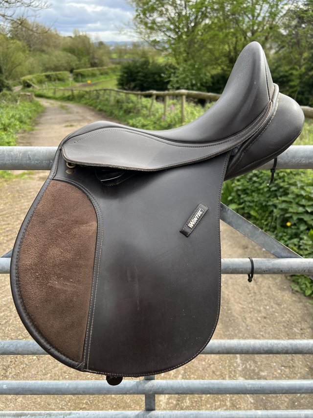 Preview of the first image of 14inch Wintec Cair pony saddle.