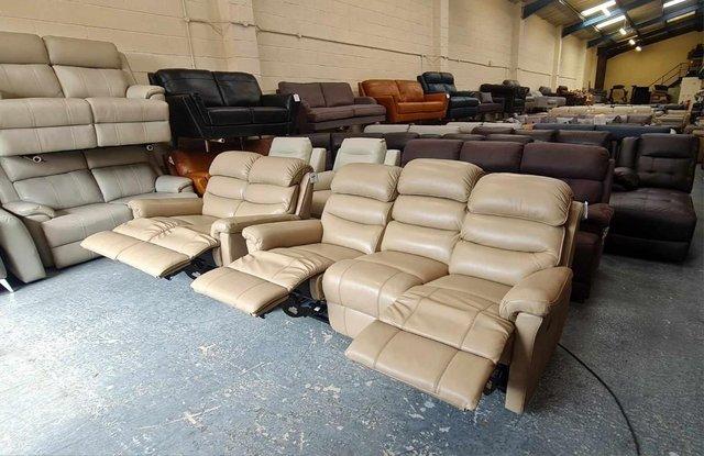Image 12 of La-z-boy Tulsa cream leather electric 3+2 seater sofas
