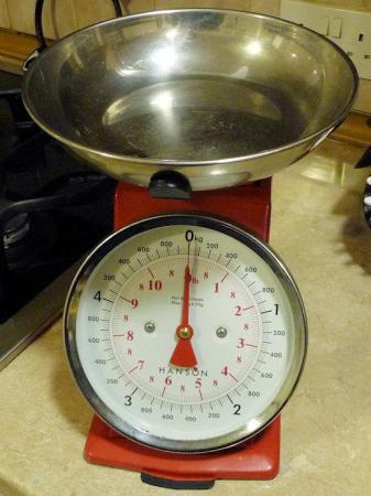 Image 3 of Hanson T500 Red Traditional 5kg Mechanical Kitchen Scales
