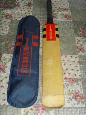 Image 2 of Full size Gray Nicolls cricket bat with new grip & bag