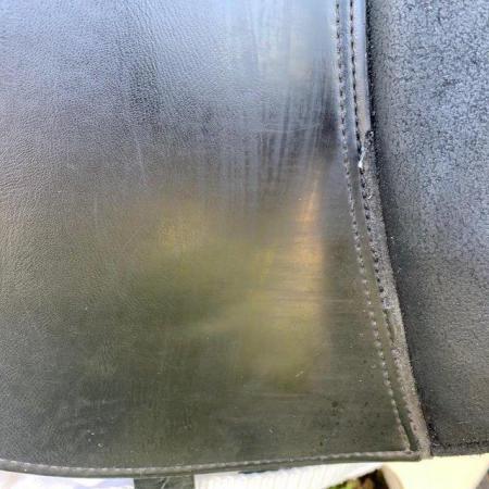 Image 13 of Thorowgood T4 17  inch cob saddle