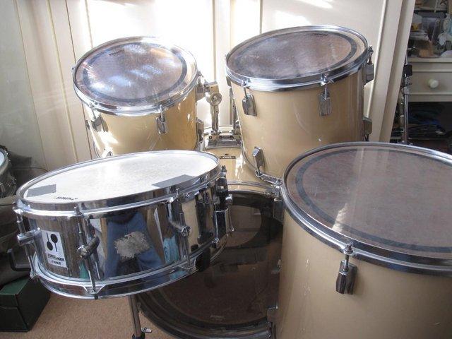 Preview of the first image of Olympic drum kit used but in good condition.