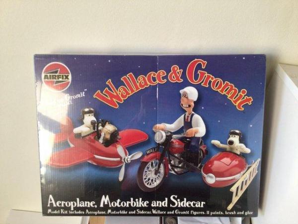 Image 2 of Rare Wallace and Gromit Air fix REDUCED