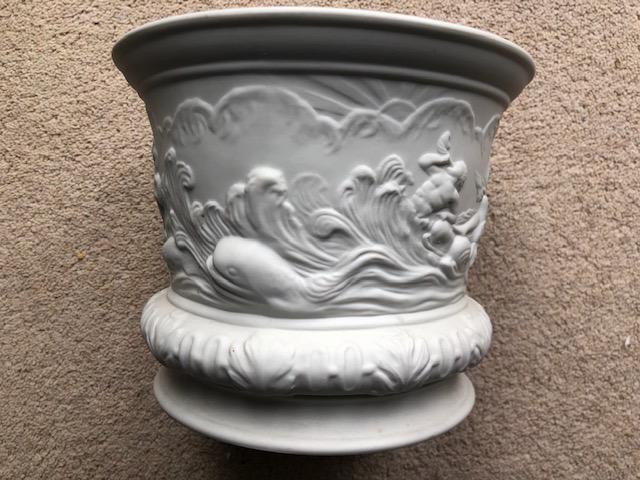 Preview of the first image of Portmeirion British Heritage Collection Neptune Planter No 1.
