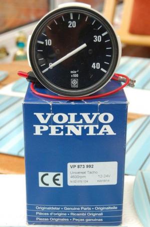 Image 2 of Universal Tachometer by Volvo Penta, 4000 rpm, 12-24V,