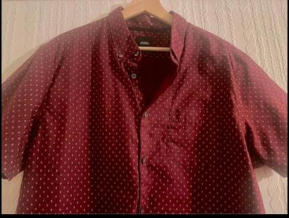 Image 2 of Men’s XL Burtons Burgundy Spotted Shirt
