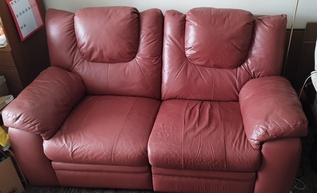 Preview of the first image of FREE LEATHER RECLINER SOFA.